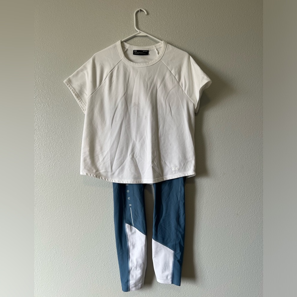 Never worn leggings and top